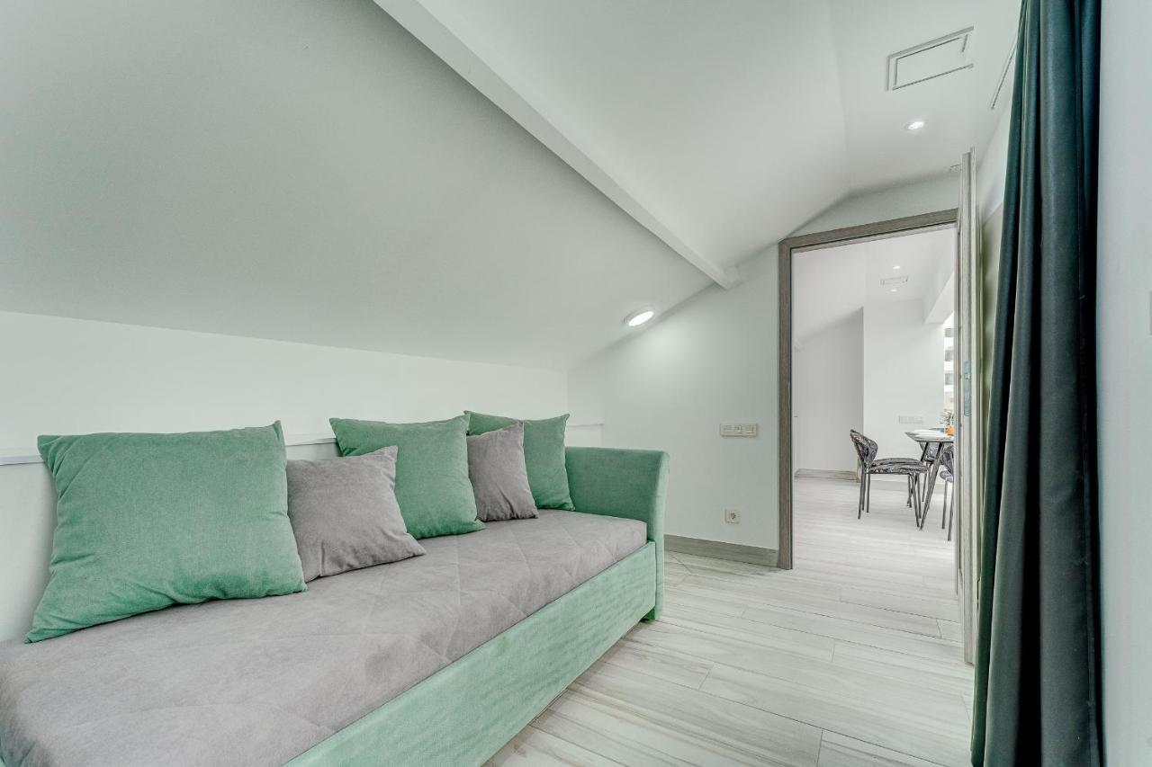 Bal Apartments Adults Only Арона Экстерьер фото